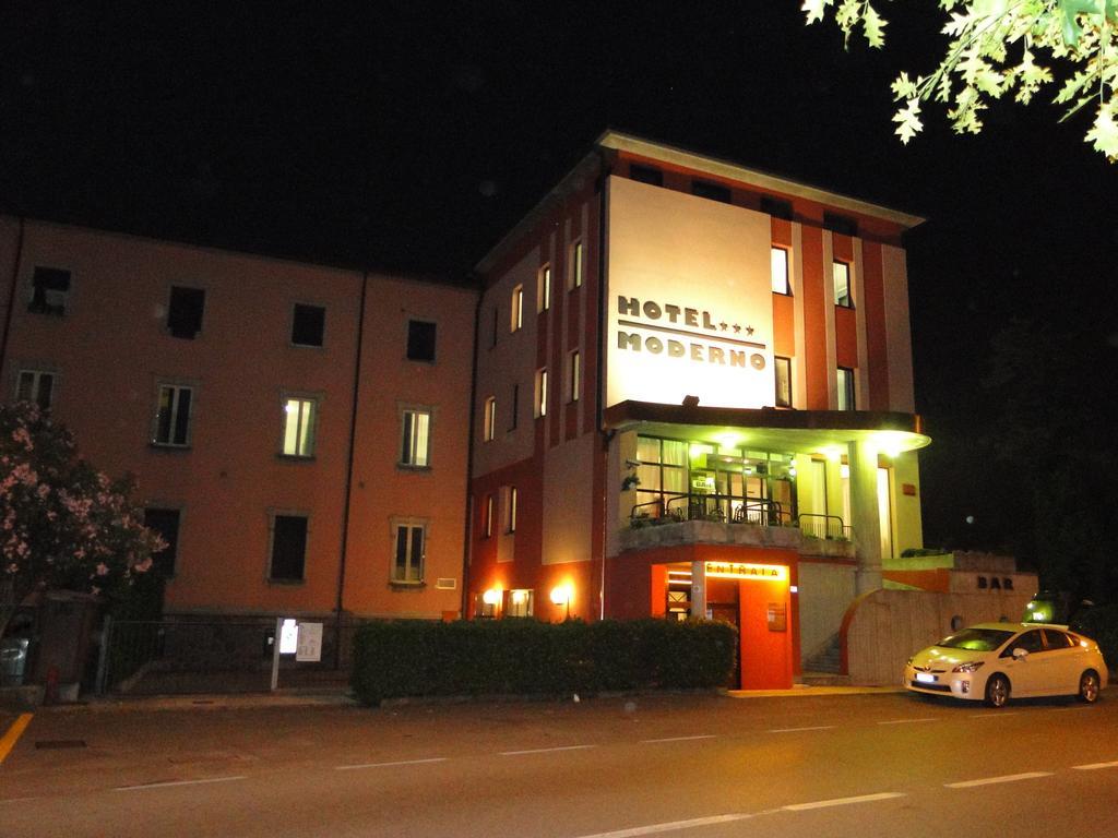 Hotel Moderno Грумелло-дель-Монте Номер фото